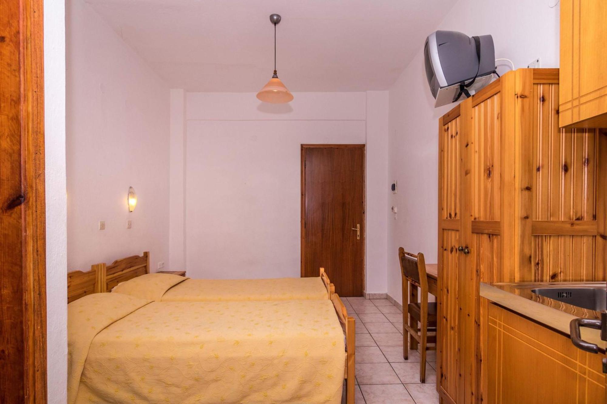 Studios Stefania Skala Potamia  Ngoại thất bức ảnh